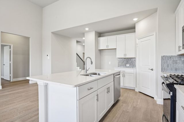 9353 Lone Maverick Drive, Fort Worth, TX 76036