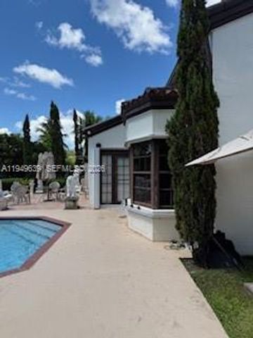 10060 SW 122nd Ave, Miami, FL 33186