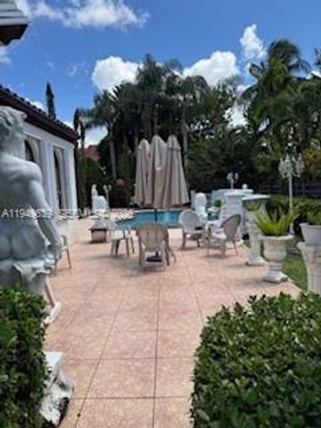 10060 SW 122nd Ave, Miami, FL 33186