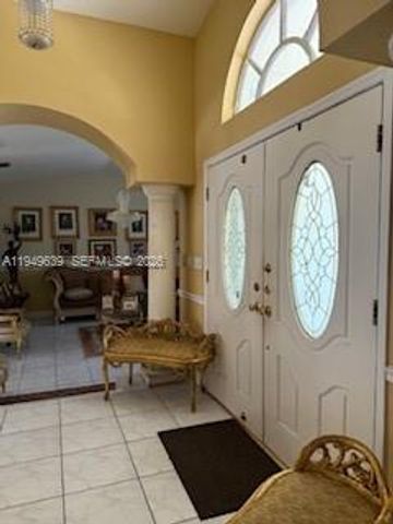 10060 SW 122nd Ave, Miami, FL 33186