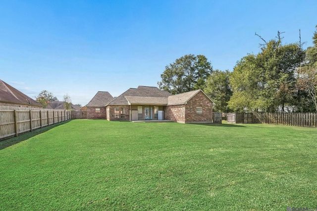 33990 Renee Ave, Denham Springs, LA 70706