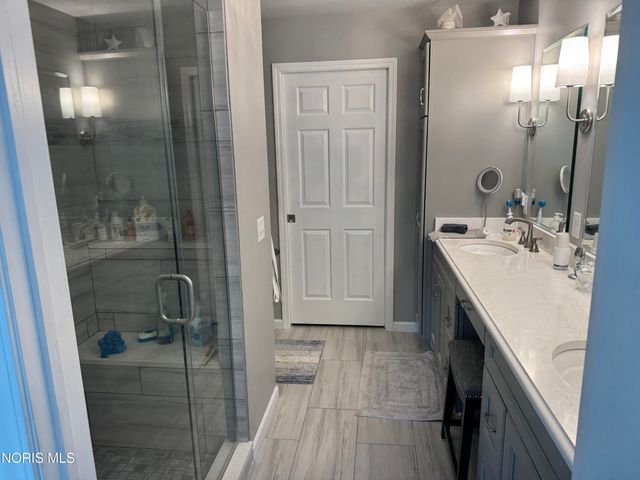 7455 Valhalla Drive, Maumee, OH 43537