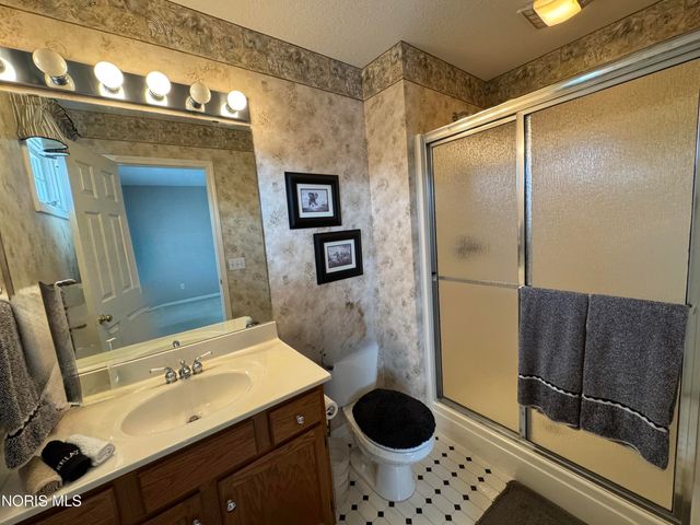7455 Valhalla Drive, Maumee, OH 43537