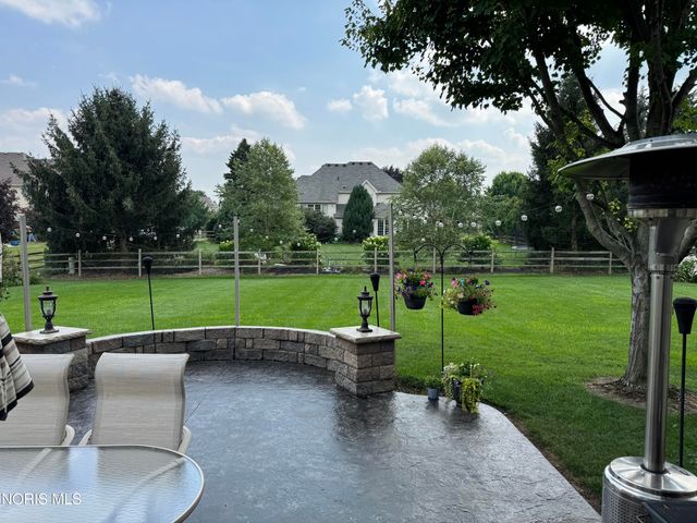 7455 Valhalla Drive, Maumee, OH 43537