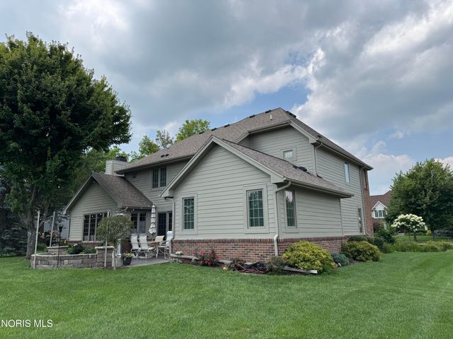 7455 Valhalla Drive, Maumee, OH 43537