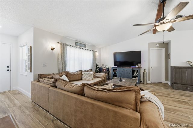 4120 Everett Avenue, Spring Hill, FL 34609