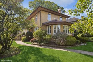 1007 N Oak Park Avenue, Oak Park, IL 60302