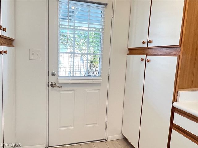 2300 Santa Clara Drive, Las Vegas, NV 89104