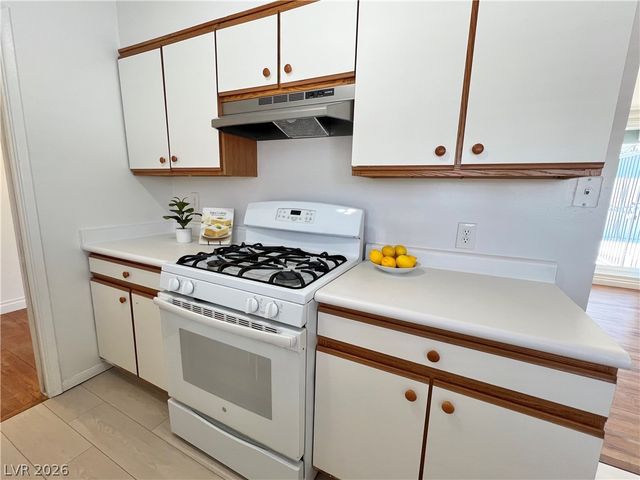 2300 Santa Clara Drive, Las Vegas, NV 89104