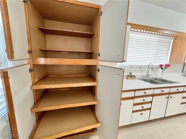 2300 Santa Clara Drive, Las Vegas, NV 89104