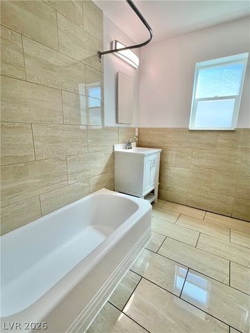 2300 Santa Clara Drive, Las Vegas, NV 89104