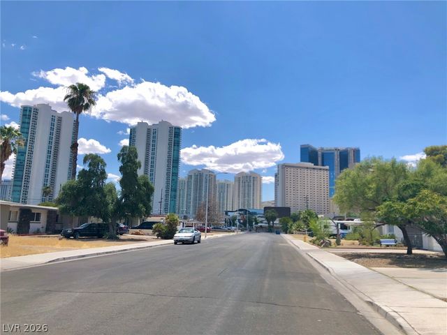 2300 Santa Clara Drive, Las Vegas, NV 89104