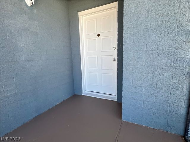 2300 Santa Clara Drive, Las Vegas, NV 89104