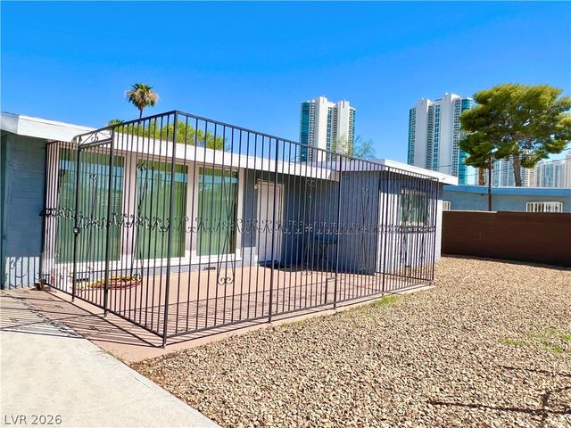 2300 Santa Clara Drive, Las Vegas, NV 89104