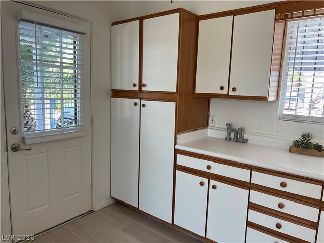 2300 Santa Clara Drive, Las Vegas, NV 89104