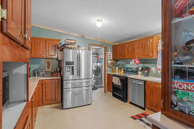 140 Whispering Oak Drive, Searcy, AR 72143