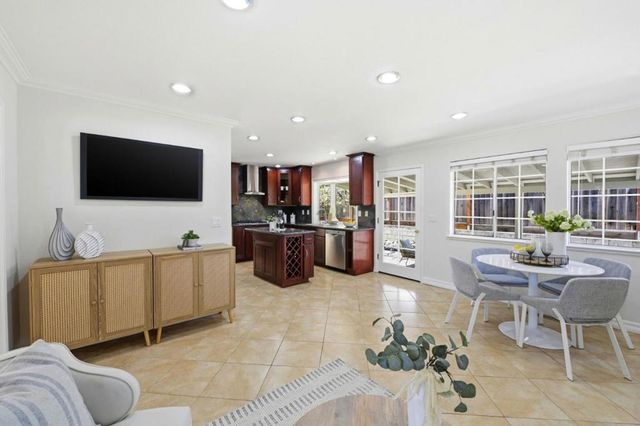 6207 Mcabee Road, San Jose, CA 95120