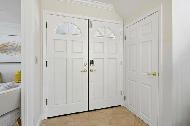 6207 Mcabee Road, San Jose, CA 95120