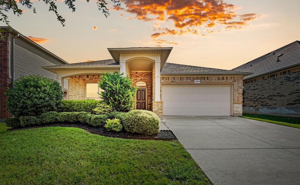 4509 Shagbark Drive, Denton, TX 76226