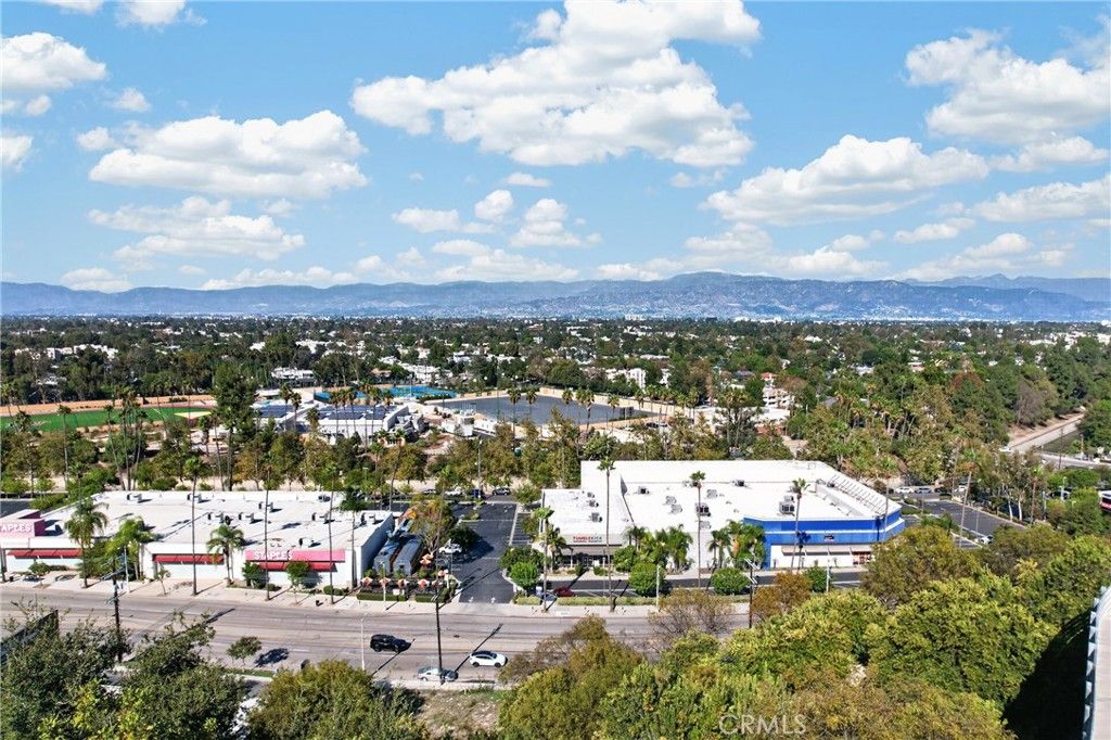 4036 Sunswept, Studio City, CA 91604 — photo 4