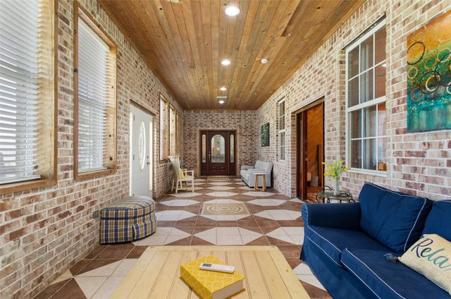 1193 Dogwood Drive, Chandler, TX 75758