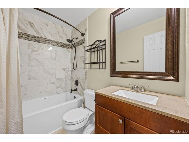 9314 Wiltshire Dr, Highlands Ranch, CO 80130