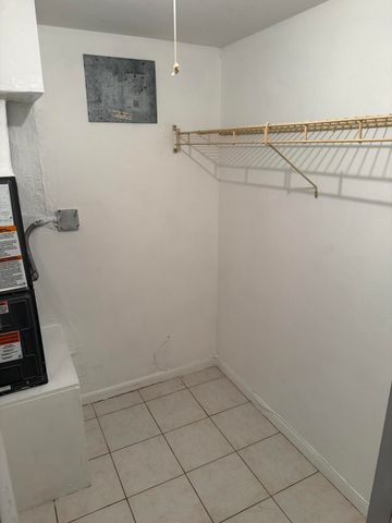 3160 Lake Osborne Drive 112, Lake Worth Beach, FL 33461