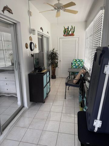 3160 Lake Osborne Drive 112, Lake Worth Beach, FL 33461