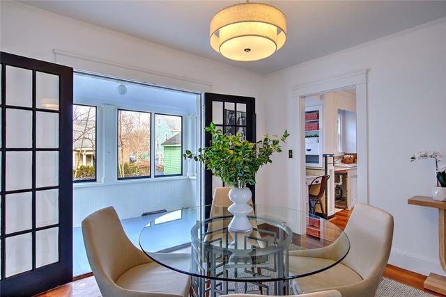 89 Dexterdale Road, Providence, RI 02906