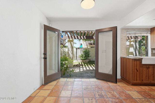 8825 S 48TH Street 1, Phoenix, AZ 85044