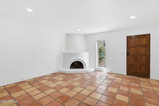 8825 S 48TH Street 1, Phoenix, AZ 85044