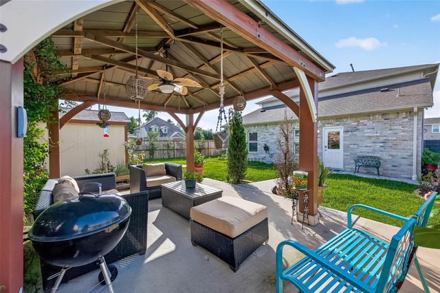 21216 Flowering Crape Myrtle Drive, Porter, TX 77365
