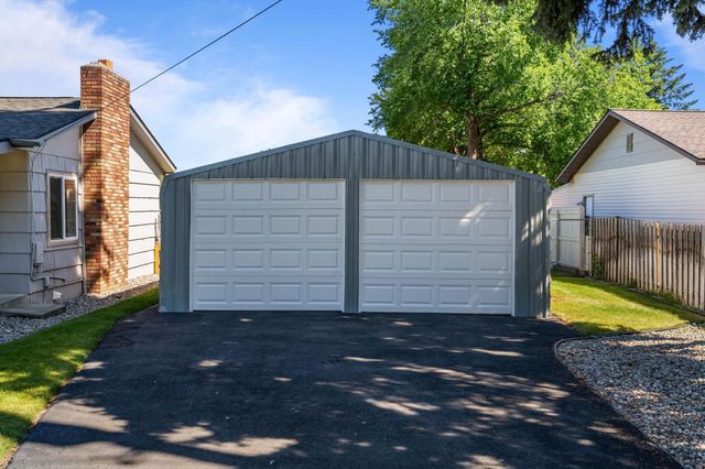 12719 E 8th Ave, Spokane Valley, WA 99216