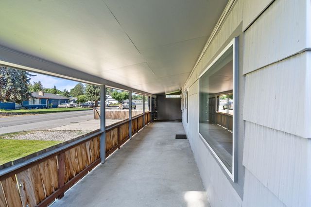 12719 E 8th Ave, Spokane Valley, WA 99216