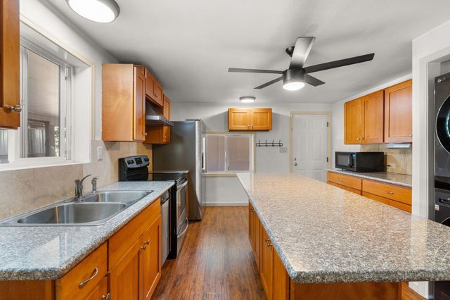 12719 E 8th Ave, Spokane Valley, WA 99216
