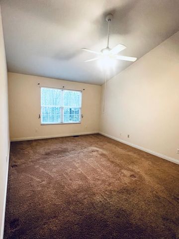 2242 Bluegrama Drive, Burlington, KY 41005