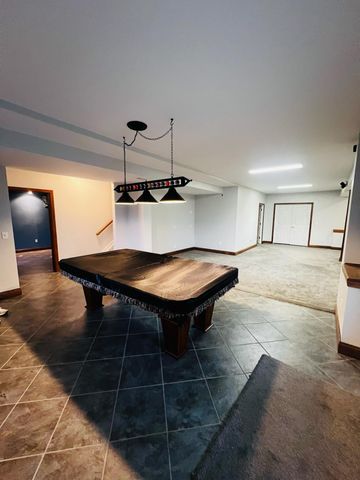 2242 Bluegrama Drive, Burlington, KY 41005