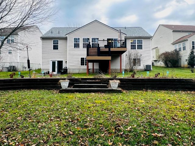 2242 Bluegrama Drive, Burlington, KY 41005