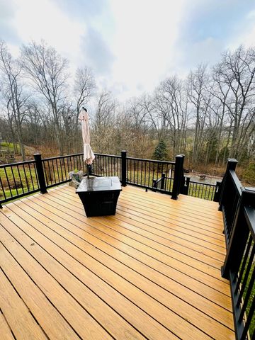 2242 Bluegrama Drive, Burlington, KY 41005