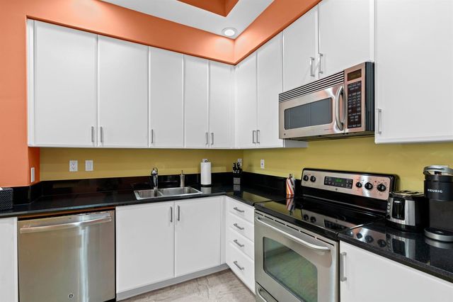 801 S Olive Avenue 228, West Palm Beach, FL 33401