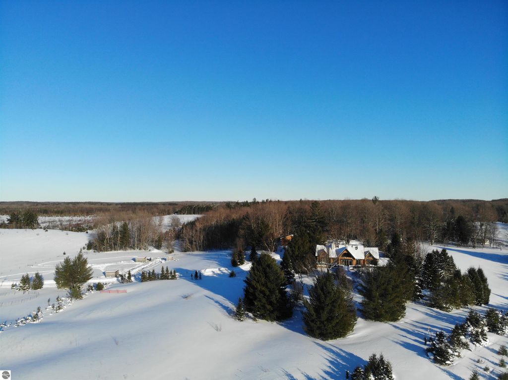 Image 2 of property listing at 8181 M-66 SE, Fife Lake, MI 49633