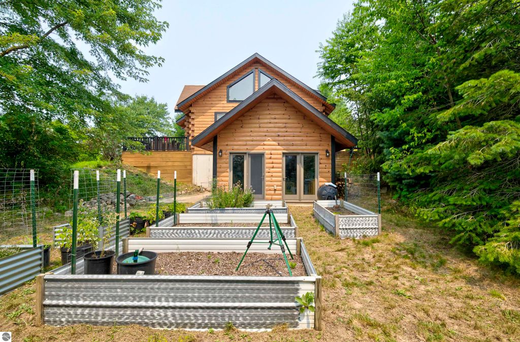 Image 21 of property listing at 8181 M-66 SE, Fife Lake, MI 49633