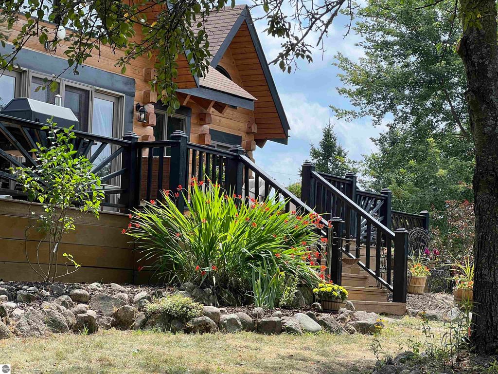 Image 43 of property listing at 8181 M-66 SE, Fife Lake, MI 49633