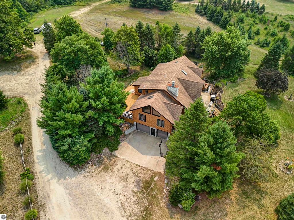 Image 75 of property listing at 8181 M-66 SE, Fife Lake, MI 49633