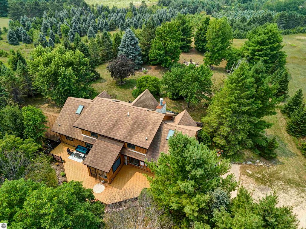 Image 79 of property listing at 8181 M-66 SE, Fife Lake, MI 49633