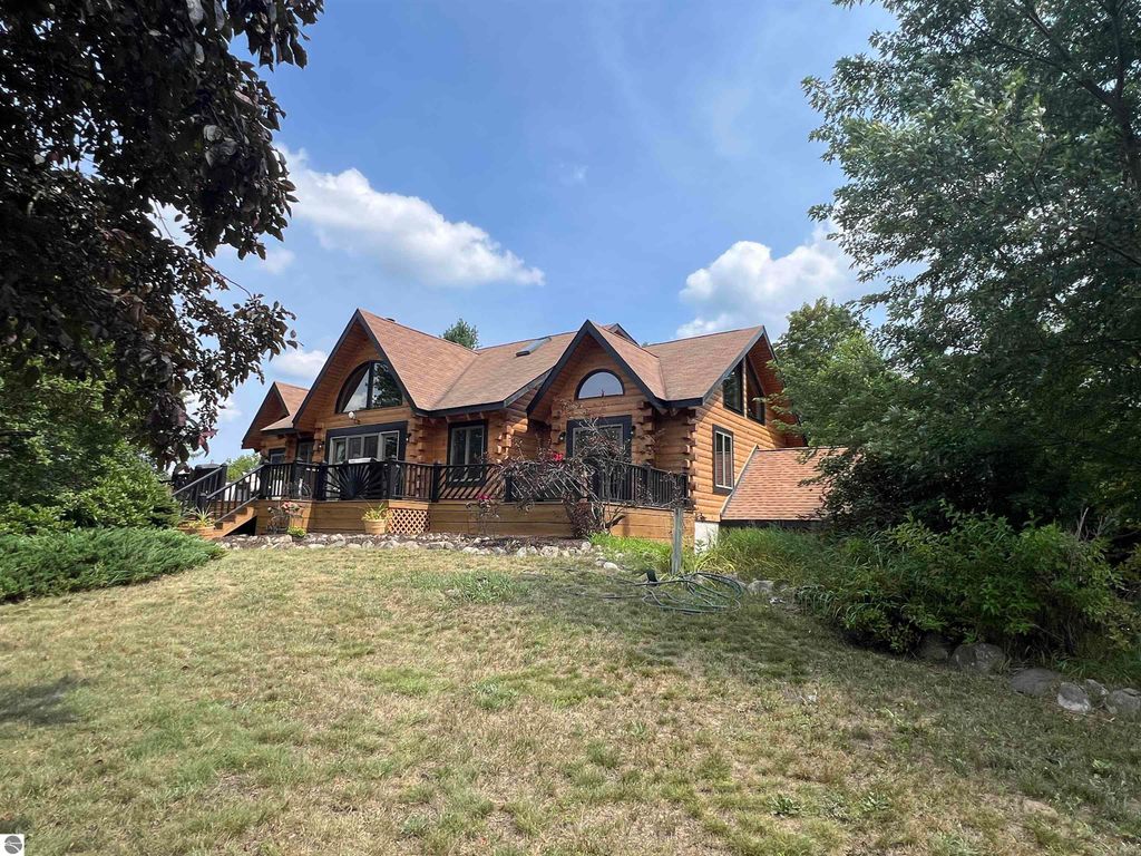 Image 97 of property listing at 8181 M-66 SE, Fife Lake, MI 49633