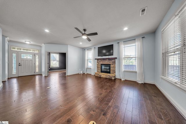 22 Pebblebrook Court, Greer, SC 29651