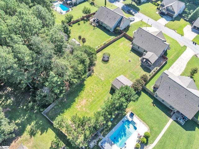 22 Pebblebrook Court, Greer, SC 29651