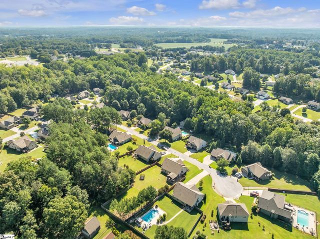 22 Pebblebrook Court, Greer, SC 29651