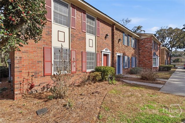 455 Mall Boulevard 94, Savannah, GA 31406